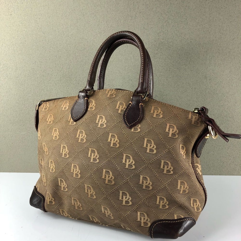 Handbag